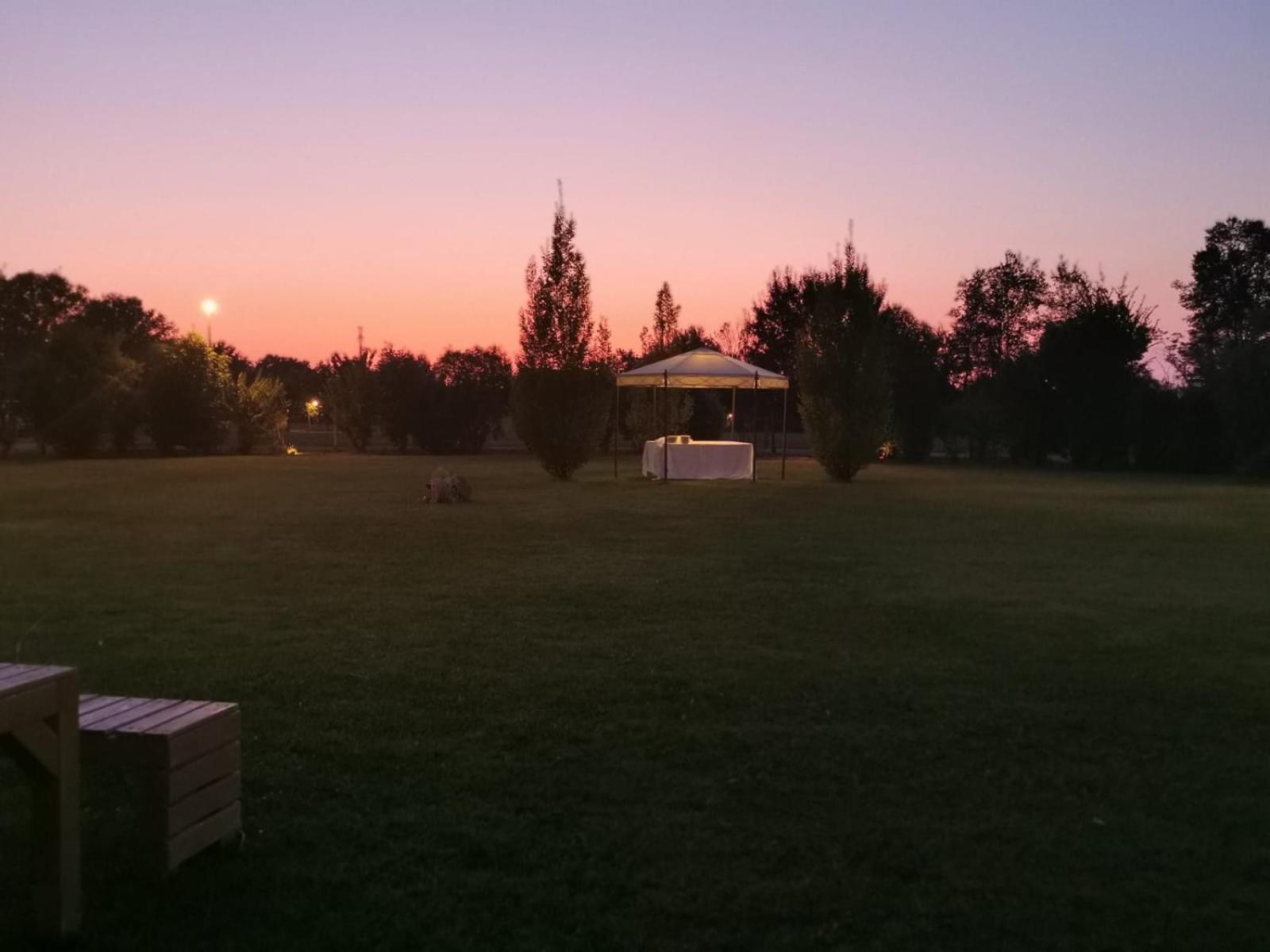 Вилла La Rondanina Castelnuovo Fogliani Экстерьер фото